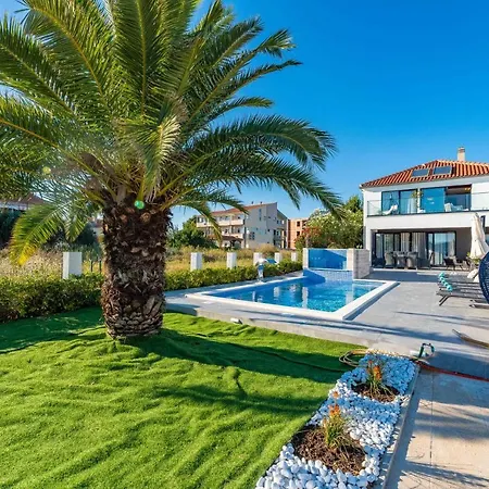 Villa Luxury Morea *