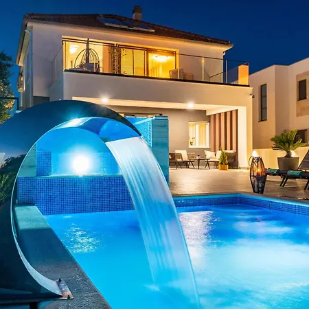 Luxury Morea Villa Sukosan