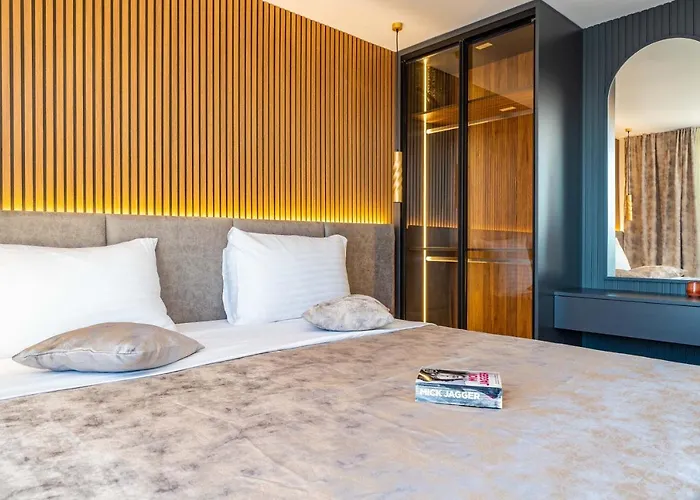 Luxury Morea *