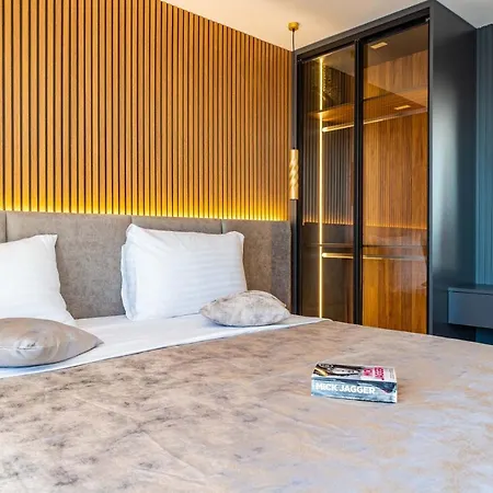 Luxury Morea *